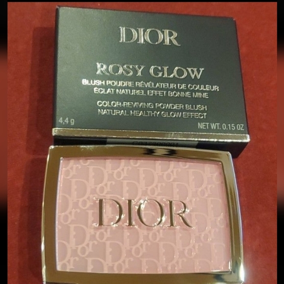 DIOR Rosy Glow 001 Pink/Subtle Pink blush. BNIB, ONE LEFT, PRICE IS FIRM! - Picture 3 of 4